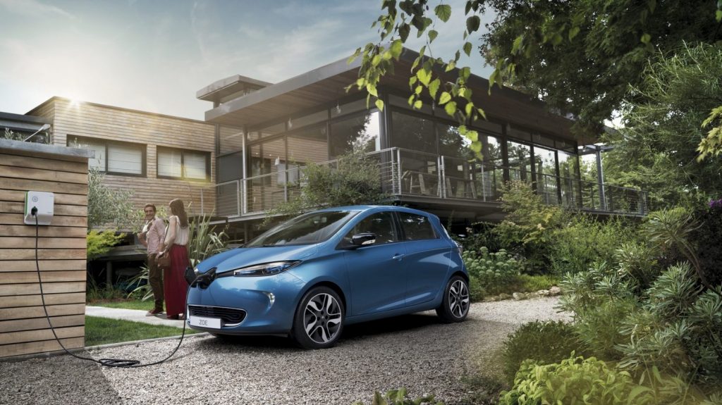 renault-zoe-charging